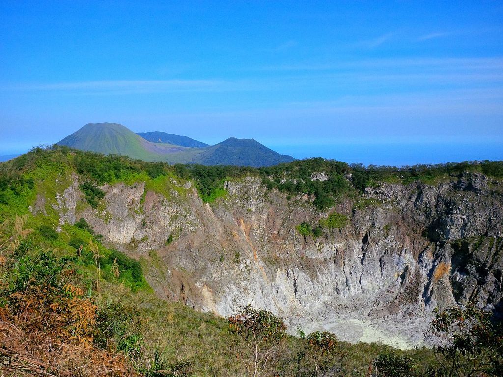 Mahawu Volcano