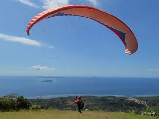 Paragliding